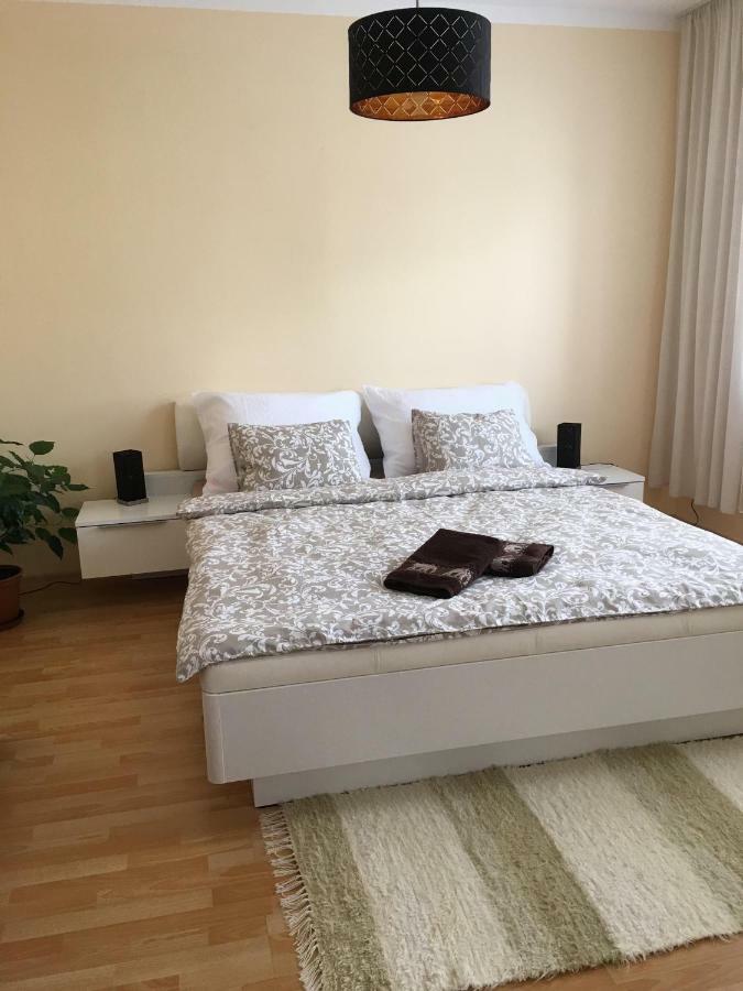 Apartment In The Garden Drzovice Bagian luar foto